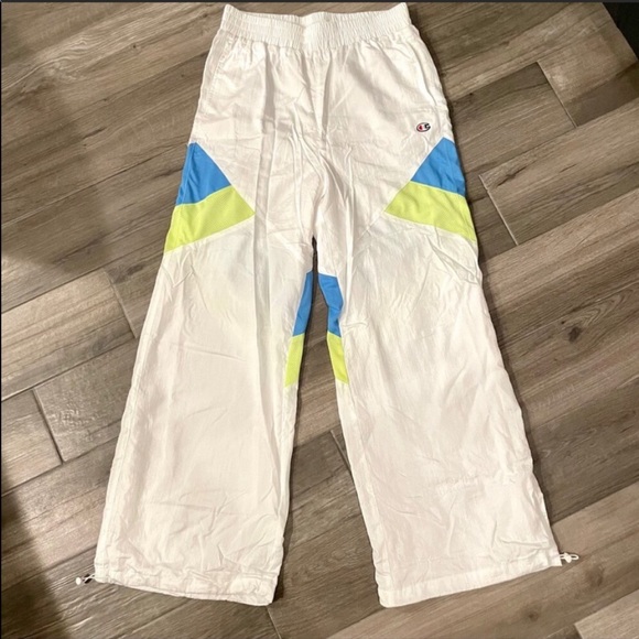 Champion Pants - NEW Champion White Track Wind Breaker Pants